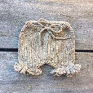Bilde av Dukkes Klokkeblomstbloomers - Knitting for Olive